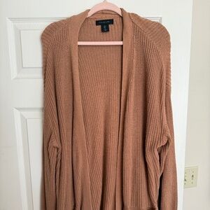 TAHARI tan oversized sweater Size L